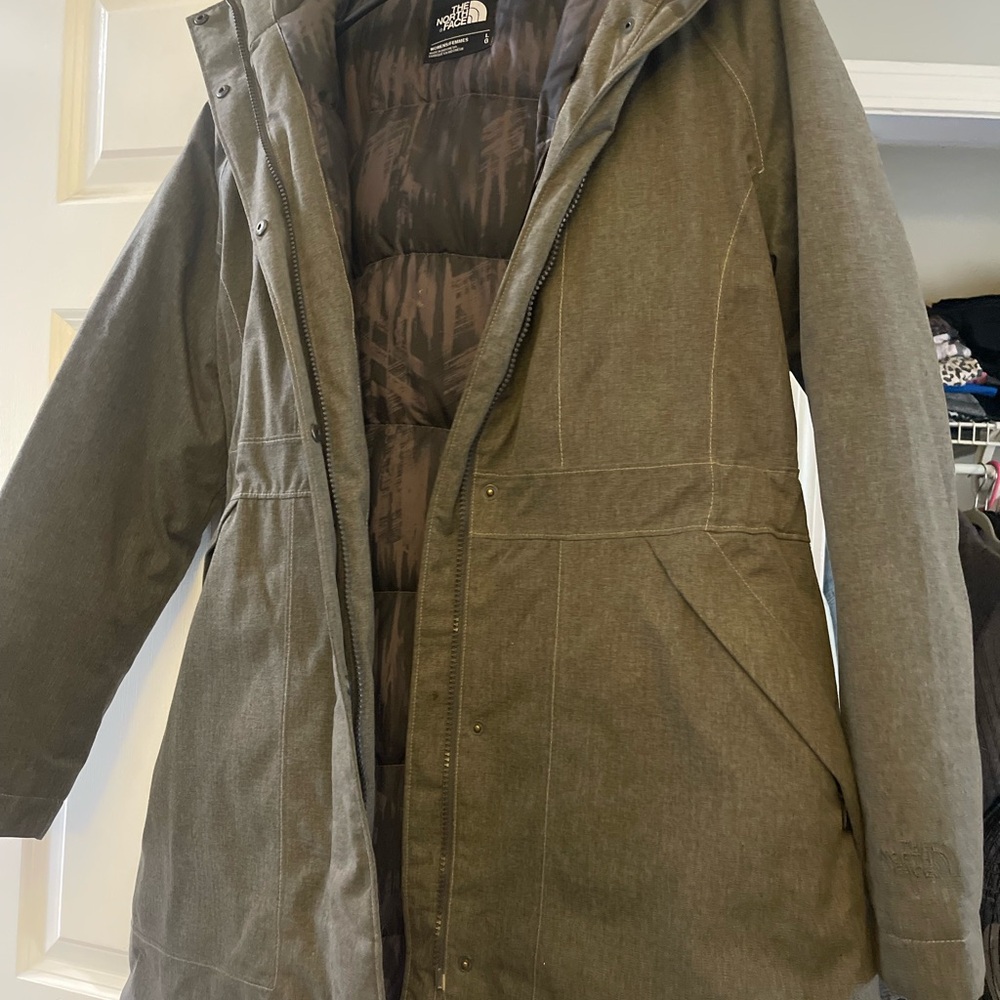 The North Face woman's  gray Puffer Jacket